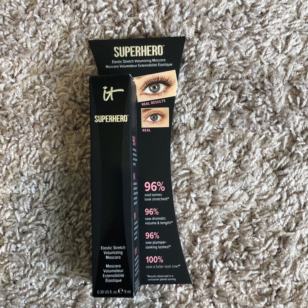 IT cosmetics superhero mascara